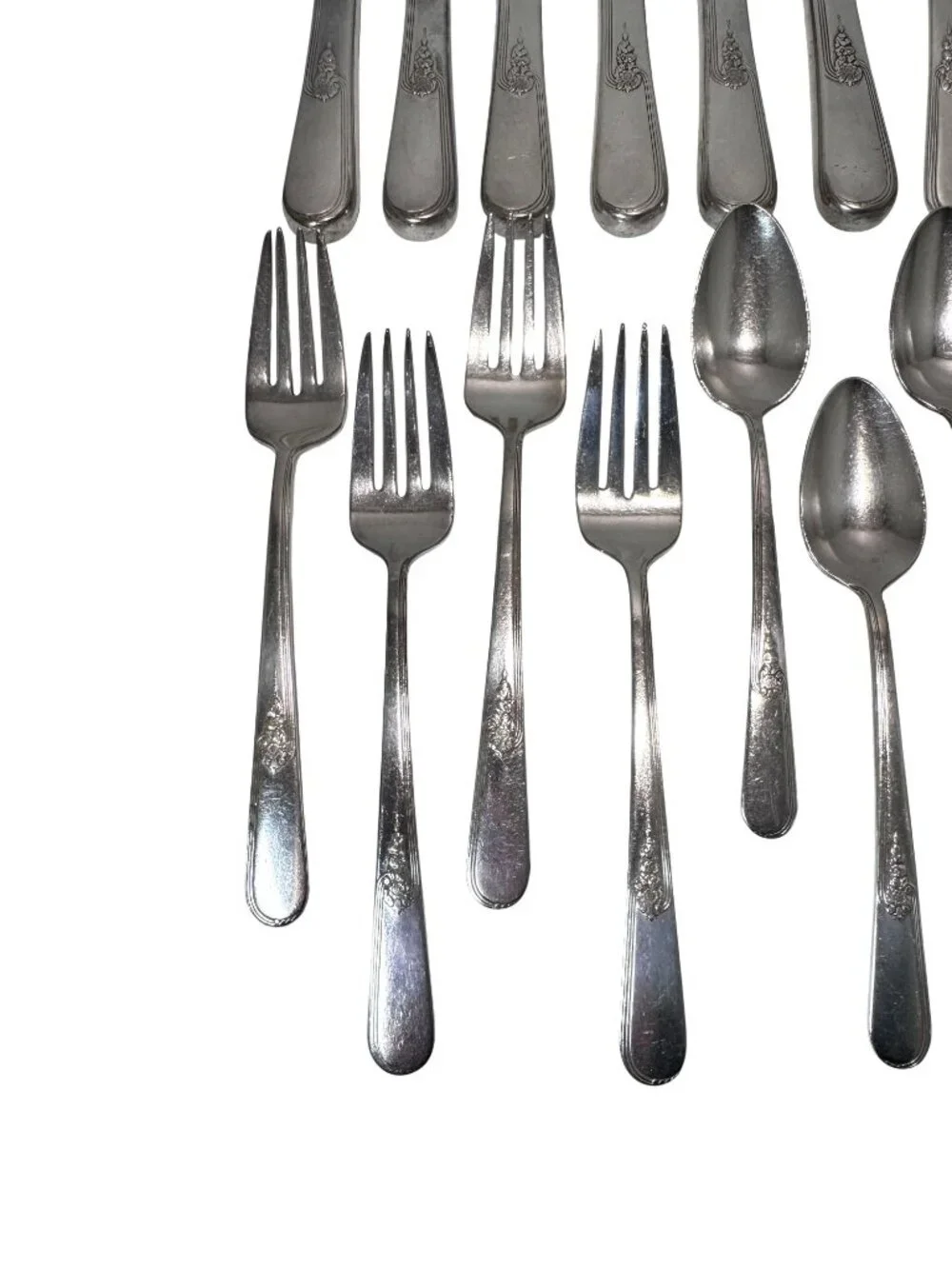 Holmes & Edwards Inlaid IS 1940's Silverware Set Youth Pattern 25 Pcs 6 Settings